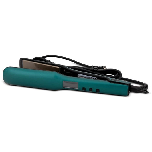 🌿 Green Titanium Flat Iron – Sleek, Shiny & Frizz-Free Hair Styling Tool ✨